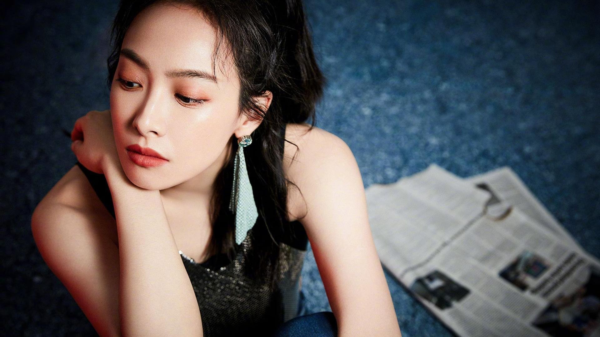 乐鱼体育平台登录-克莱尔在200米自由泳中展现节奏感，克莱尔跳高